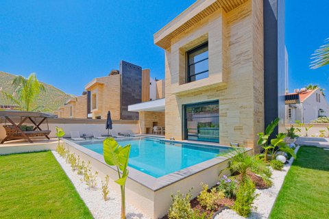 4+1 Villa  in Ovacik, Mugla, Turkey No. 212500