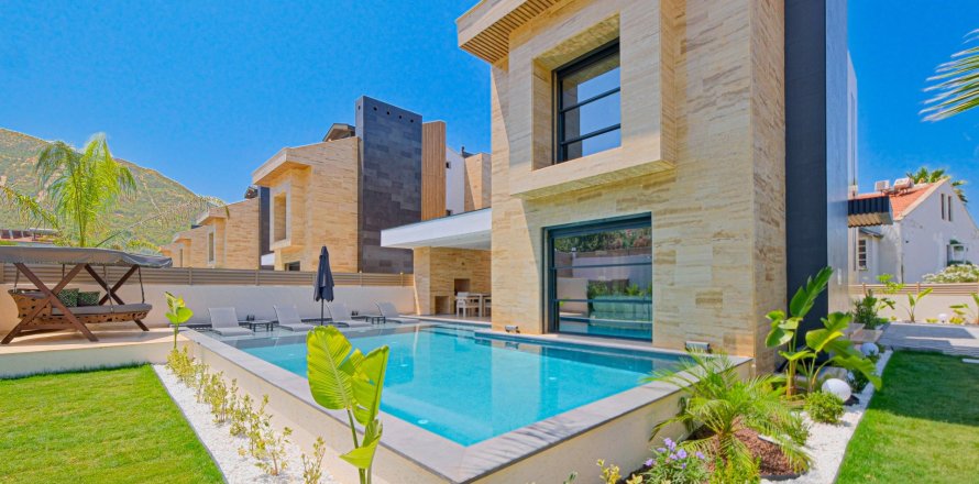 4+1 Villa  in Ovacik, Mugla, Türkei Nr. 212500