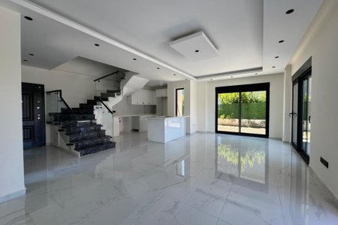 Продажа виллы  в Конаклы, Анталье, Турция 3+1, 210м2, №223442 – фото 4