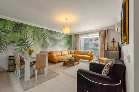 2+1 Apartment  in Mahmutlar, Antalya, Turkey No. 218183