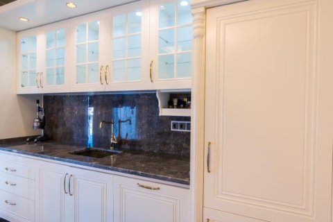 Apartment for sale  in Alanya, Antalya, Turkey, 4 bedrooms, 200m2, No. 214872 – photo 5