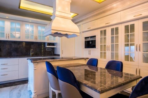 Apartment for sale  in Alanya, Antalya, Turkey, 4 bedrooms, 200m2, No. 214872 – photo 14