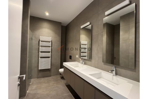 Apartment for sale in Beyoglu, Istanbul, Turkey, 2 bedrooms, 152m2, No. 221845 – photo 22