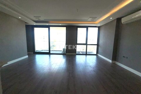 2+1 Leilighet i Bueyuekcekmece, Istanbul, Tyrkia Nr. 237927 - 8