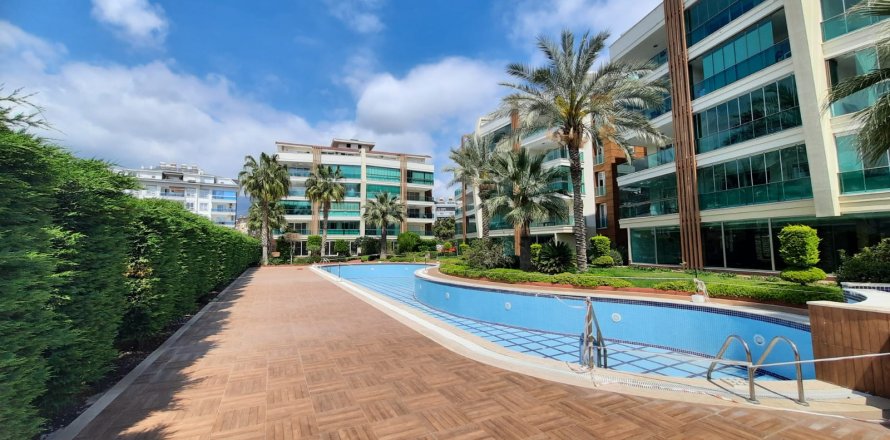 Daire 2+1 Oba, Antalya, Türkiye №105448