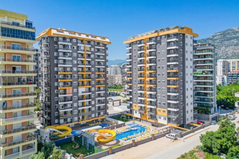 Daire  2+0  Mahmutlar, Antalya, Türkiye №224998