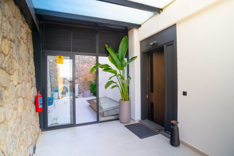 Villa for sale in Bodrum, Mugla, Turkey, 3 bedrooms, 250m2, No. 212098 – photo 29