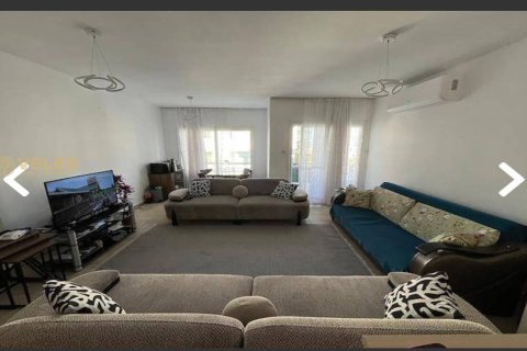 2+1 Lejlighed  i Alsancak, Girne,  Nr. 237906 - 2