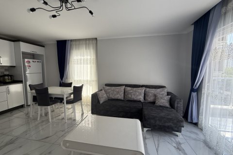 1+1 Apartment  in Mahmutlar, Antalya, Turkey No. 237908