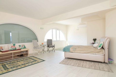 Продажа виллы  в Гирне, Северный Кипр 5 комн., 536м2, №211812 – фото 11