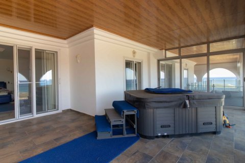Продажа виллы  в Гирне, Северный Кипр 5 комн., 536м2, №211812 – фото 17