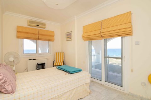 Продажа виллы  в Гирне, Северный Кипр 5 комн., 536м2, №211812 – фото 23