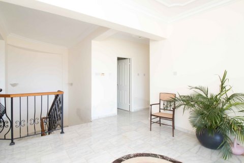 Продажа виллы  в Гирне, Северный Кипр 5 комн., 536м2, №211812 – фото 9
