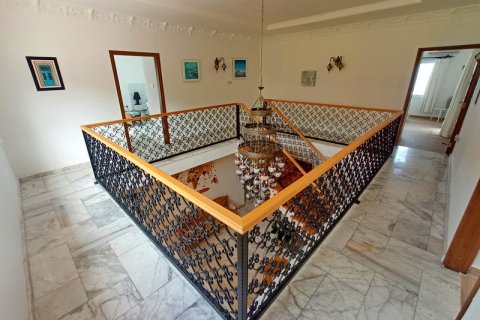 Villa for sale in Girne, Northern Cyprus, 4 bedrooms, 400m2, No. 211813 – photo 29