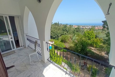 Villa for sale in Girne, Northern Cyprus, 4 bedrooms, 400m2, No. 211813 – photo 28