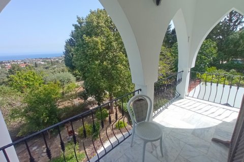 Villa for sale in Girne, Northern Cyprus, 4 bedrooms, 400m2, No. 211813 – photo 27