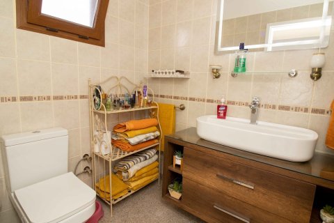 Продажа виллы  в Гирне, Северный Кипр 3+1, 150м2, №211818 – фото 7