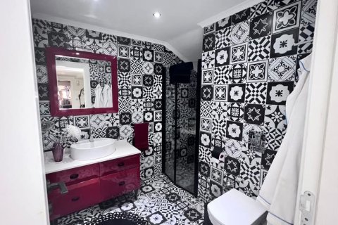 3+1 Villa  in Mahmutlar, Antalya, Türkei Nr. 218719 - 18