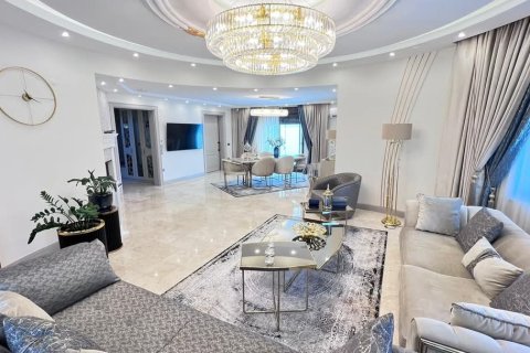 3+1 Villa  in Mahmutlar, Antalya, Türkei Nr. 218719 - 4