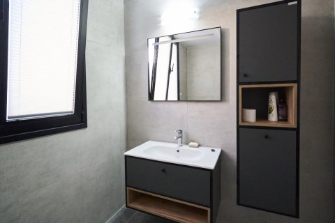 4+1 Villa  i Alsancak, Girne,  Nr. 214063 - 18