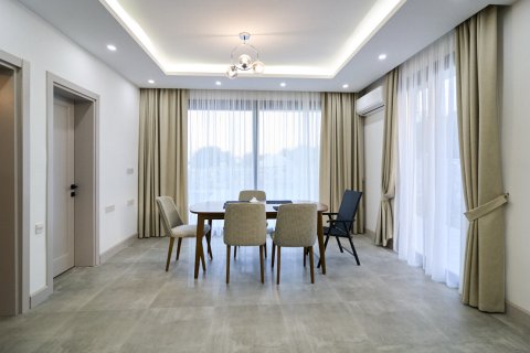 4+1 Villa  i Alsancak, Girne,  Nr. 214063 - 13