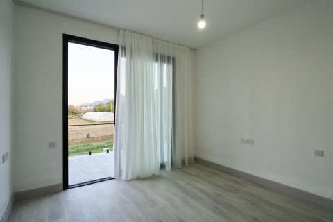4+1 Villa  i Alsancak, Girne,  Nr. 214063 - 16