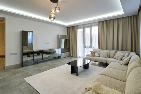 4+1 Villa  i Alsancak, Girne,  Nr. 214063 - 3
