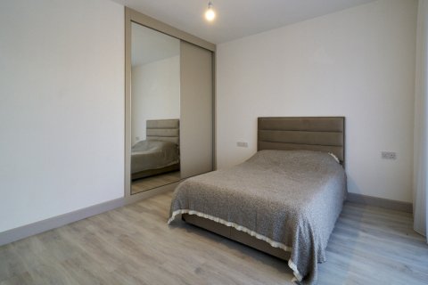 4+1 Villa  i Alsancak, Girne,  Nr. 214063 - 25