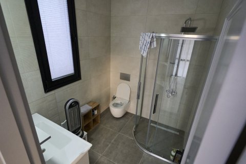 4+1 Villa  i Alsancak, Girne,  Nr. 214063 - 20
