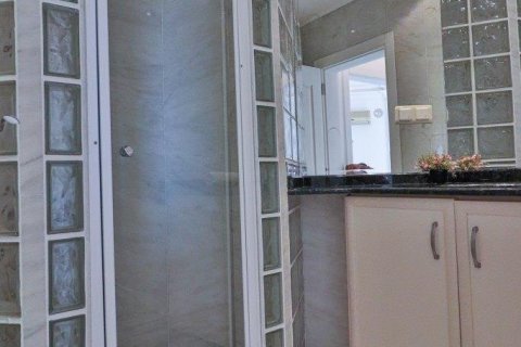 Продажа квартиры  в Демирташе, Аланье, Анталье, Турция студия, 65м2, №224917 – фото 14