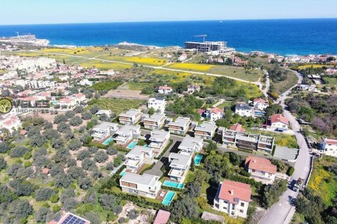 4+1 Villa  i Catalkoy, Girne,  Nr. 214107