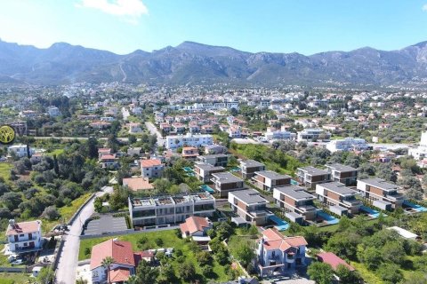 4+1 Villa  i Catalkoy, Girne,  Nr. 214107 - 2