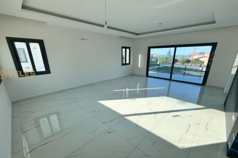 3+1 Villa  i Alsancak, Girne,  Nr. 214105 - 14