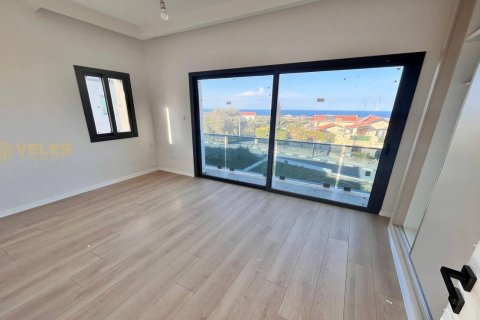 3+1 Villa  i Alsancak, Girne,  Nr. 214105 - 30