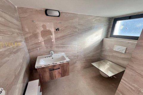 3+1 Villa  i Alsancak, Girne,  Nr. 214105 - 19