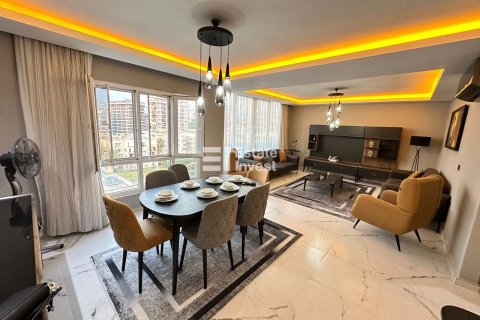 Daire  3+1  Alanya, Antalya, Türkiye №212672