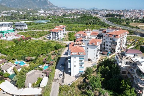 2+1 Apartment  in Oba, Antalya, Turkey No. 227109