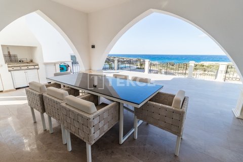 5+1 Villa  i Girne,  Nr. 214918 - 2