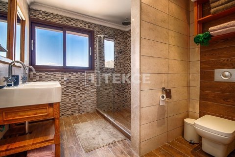5+1 Villa  i Girne,  Nr. 214918 - 22