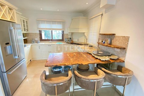 5+1 Villa  i Girne,  Nr. 214918 - 11