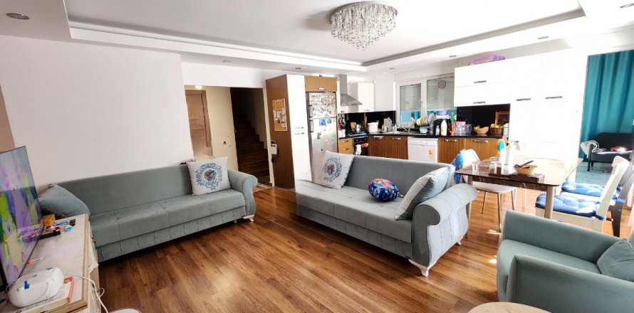 3+1 Apartment  in Antalya, Turkey No. 211269