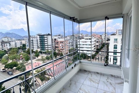آپارتمان در Antalya ، ترکیه 5 خوابه ، 265 متر مربع. شماره 211270