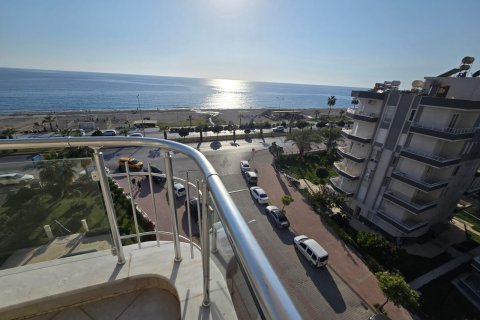 2+1 Lejlighed  i Mahmutlar, Antalya, Tyrkiet Nr. 219043