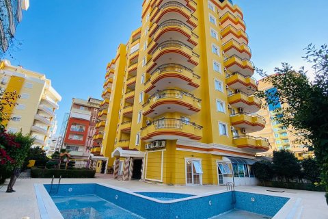 5+1 Apartment  in Mahmutlar, Antalya, Turkey No. 214722