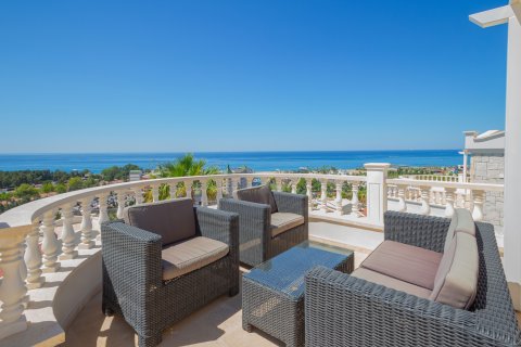 Villa for sale  in Konakli, Antalya, Turkey, 4 bedrooms, 250m2, No. 217977 – photo 4