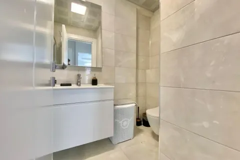 2+1 Lejlighed i Mahmutlar, Antalya, Tyrkiet Nr. 219514 - 9