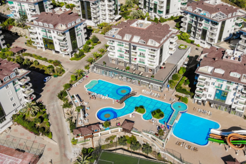 Daire  1+1  Oba, Antalya, Türkiye №218073