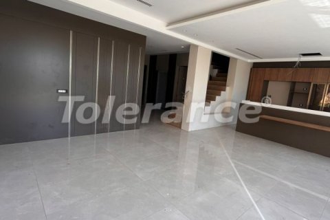 Продажа квартиры  в Кепезе, Чанаккале, Турция 3+1, 140м2, №29074 – фото 18