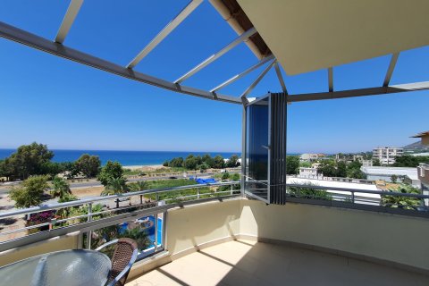 Продажа квартиры  в Аланье, Анталье, Турция 2+1, 200м2, №216778 – фото 11