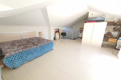Продажа квартиры  в Аланье, Анталье, Турция 2+1, 200м2, №216778 – фото 6